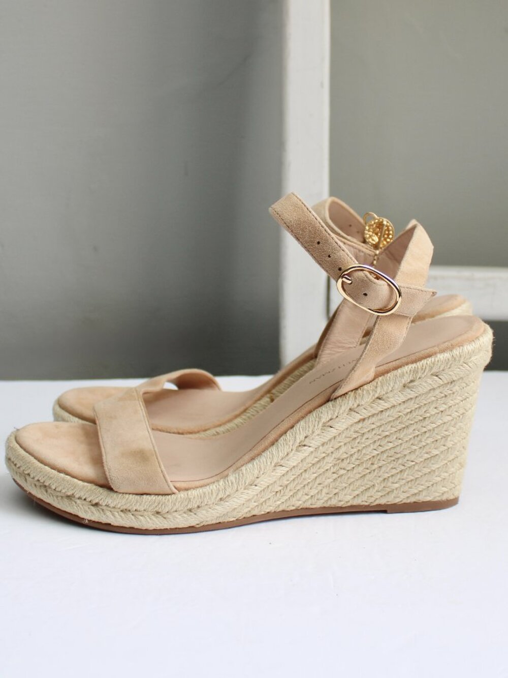 Stuart Weitzman Teddi Espadrille Wedge Heel Sandals Tan Cream Size 9 - Picture 3 of 10